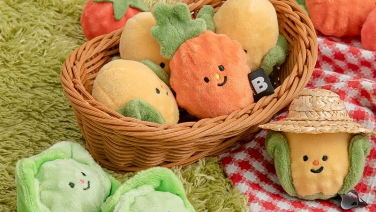 BITE ME 蔬菜球玩具